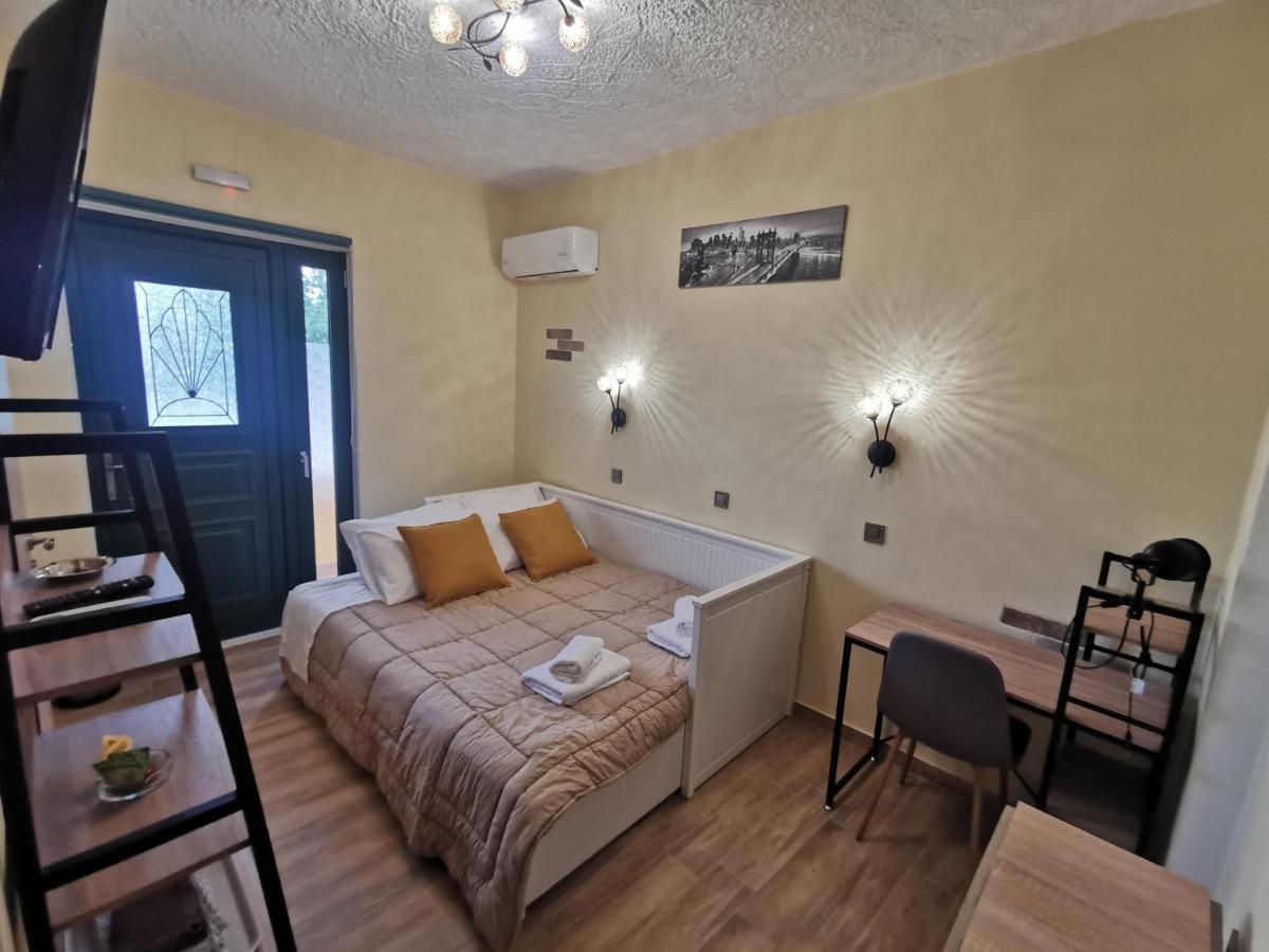 Serafi Cozy Rooms Archangelos  Extérieur photo